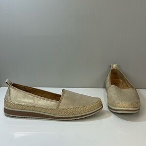 Naturalizer Gold Linen Slip On Shoe Coastal Grandma Size 9W